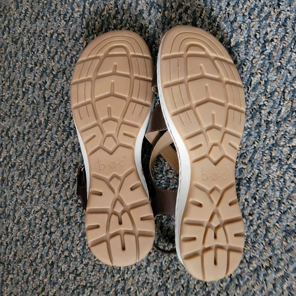 NWOT b.o.c. sandals Size 11 Coffee Color - Picture 6 of 12